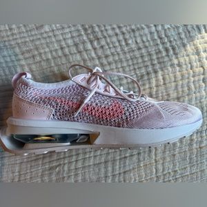 New NIKE Air max flyknit shoes